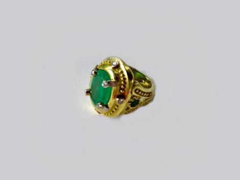 18k Emerald & Diamond Ring