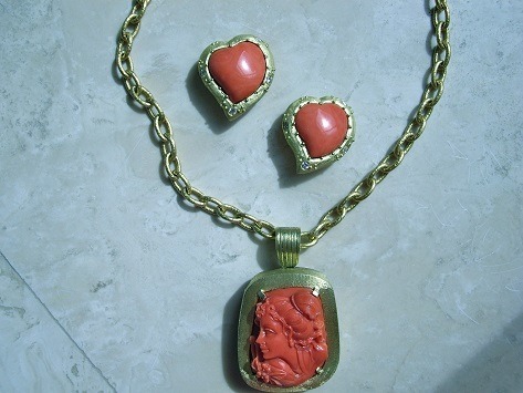 Coral Cameo & Coral Heart Earrings